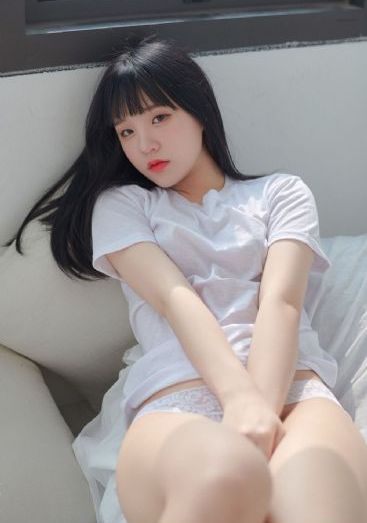 爽一点搔一点叫大声一点3p视频