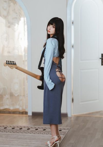 迷人的大胸有夫之妇