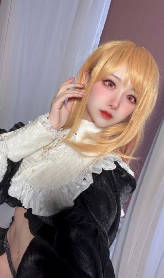 手指挑弄花蒂gl