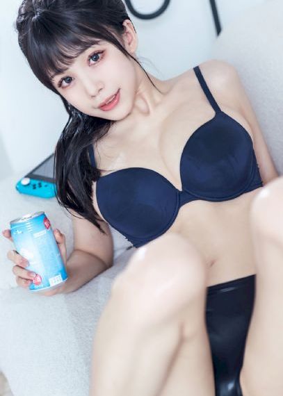 丰满的小婊孑2在线播放中文