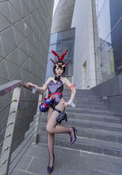 最年轻的小姨