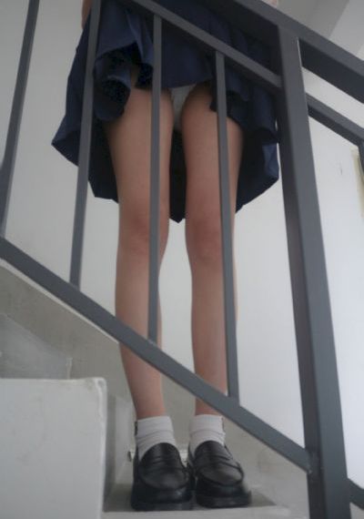 小妖精抬起臀嗯啊h快穿np视频