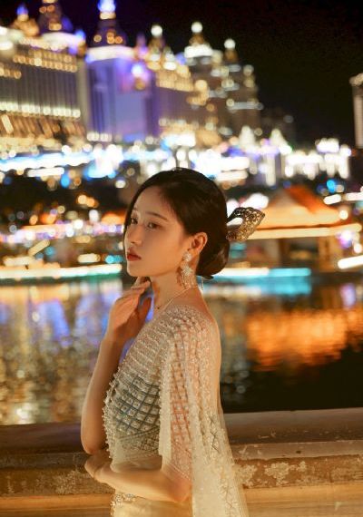 再见已是白月光