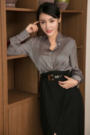 新任女教师